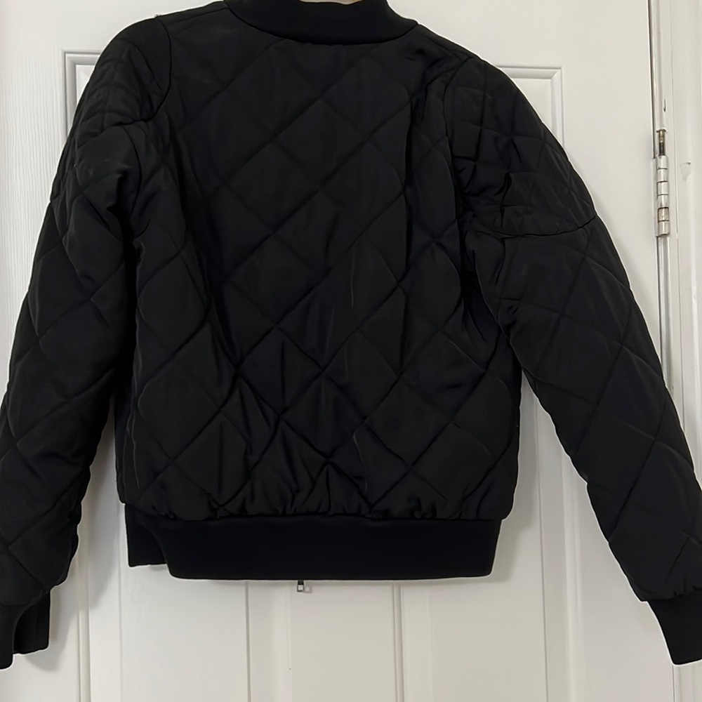 FOREVER 21 Puff Jacket - Picture 2 of 6
